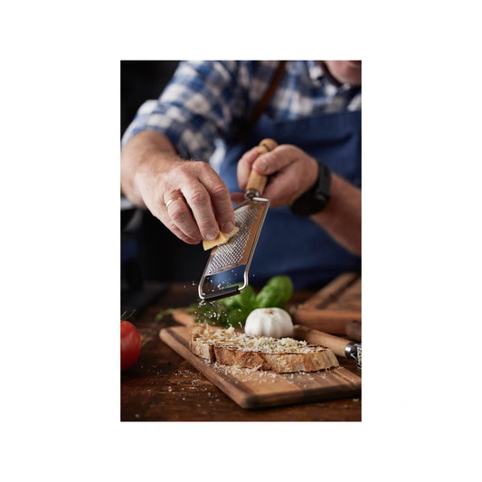 HOLM Rivejern fint/ håndtak i tre-HOLM-Hyttefeber