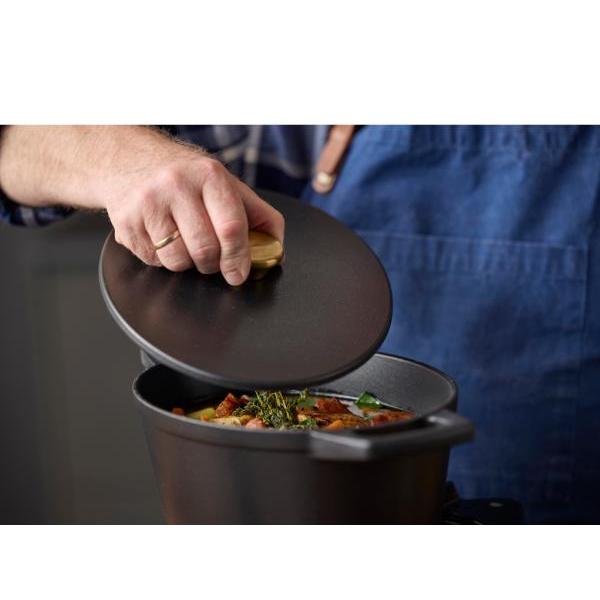 HOLM - Støpejernsgryte 3,6 liter-Servering-HOLM-Hyttefeber