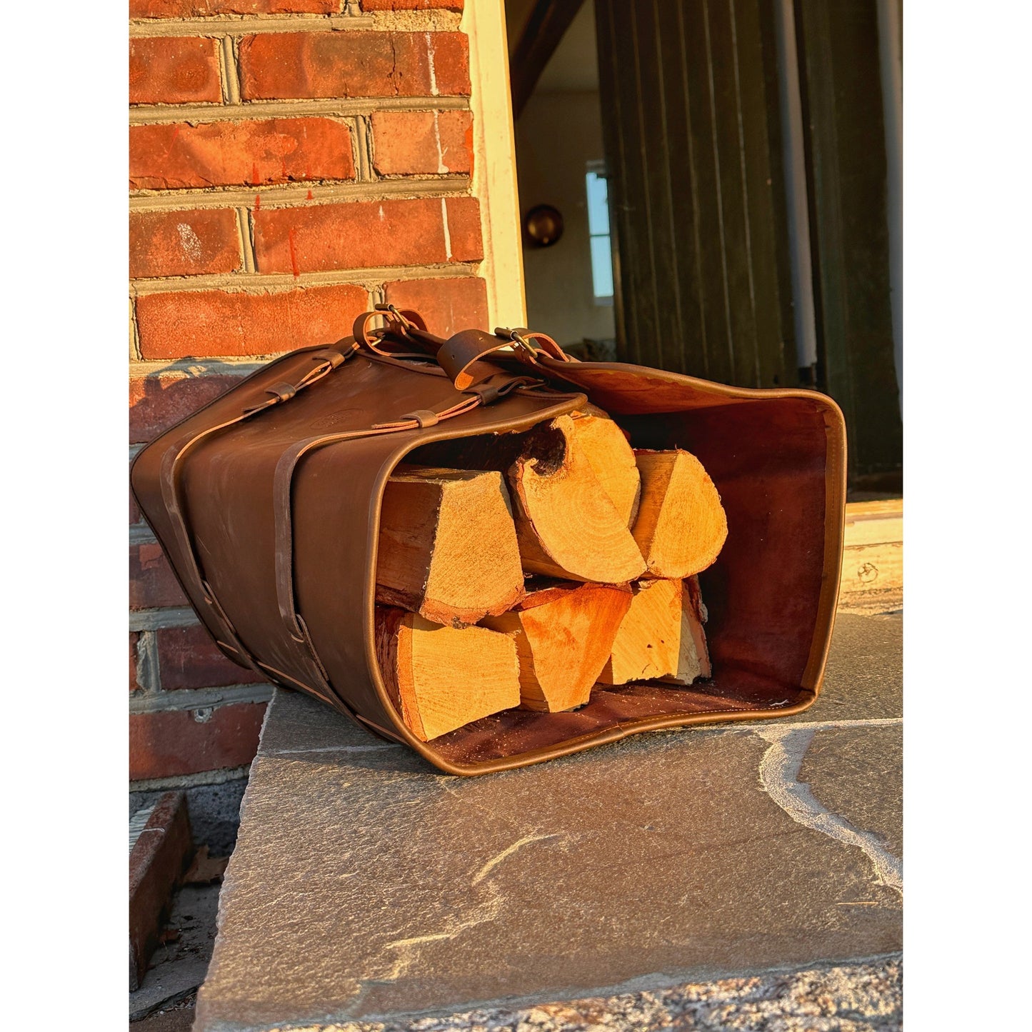 Vedbærer i ekte Skinn-Vedbærer-Hyttefeber-Hyttefeber