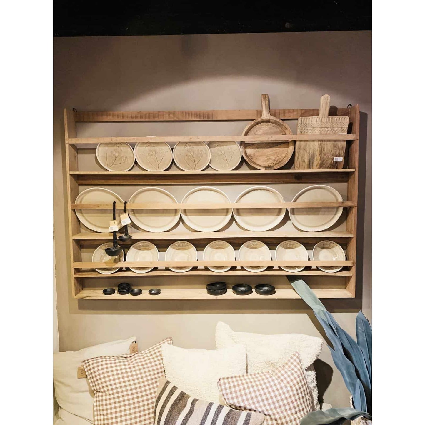 Vintage Tallerkenhylle - 150x10x100cm-Møbler og Bord-Trend Design-Hyttefeber