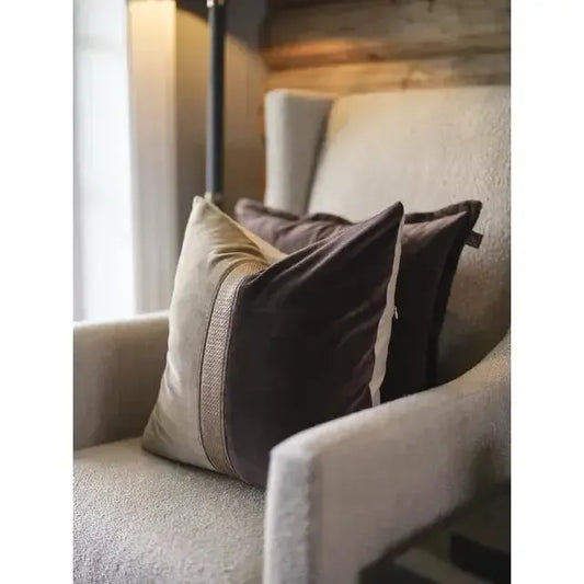 Halvor Bakke - Putetrekk - Arthur - 50x50 - brun-Putetrekk-Norvigroup-Hyttefeber