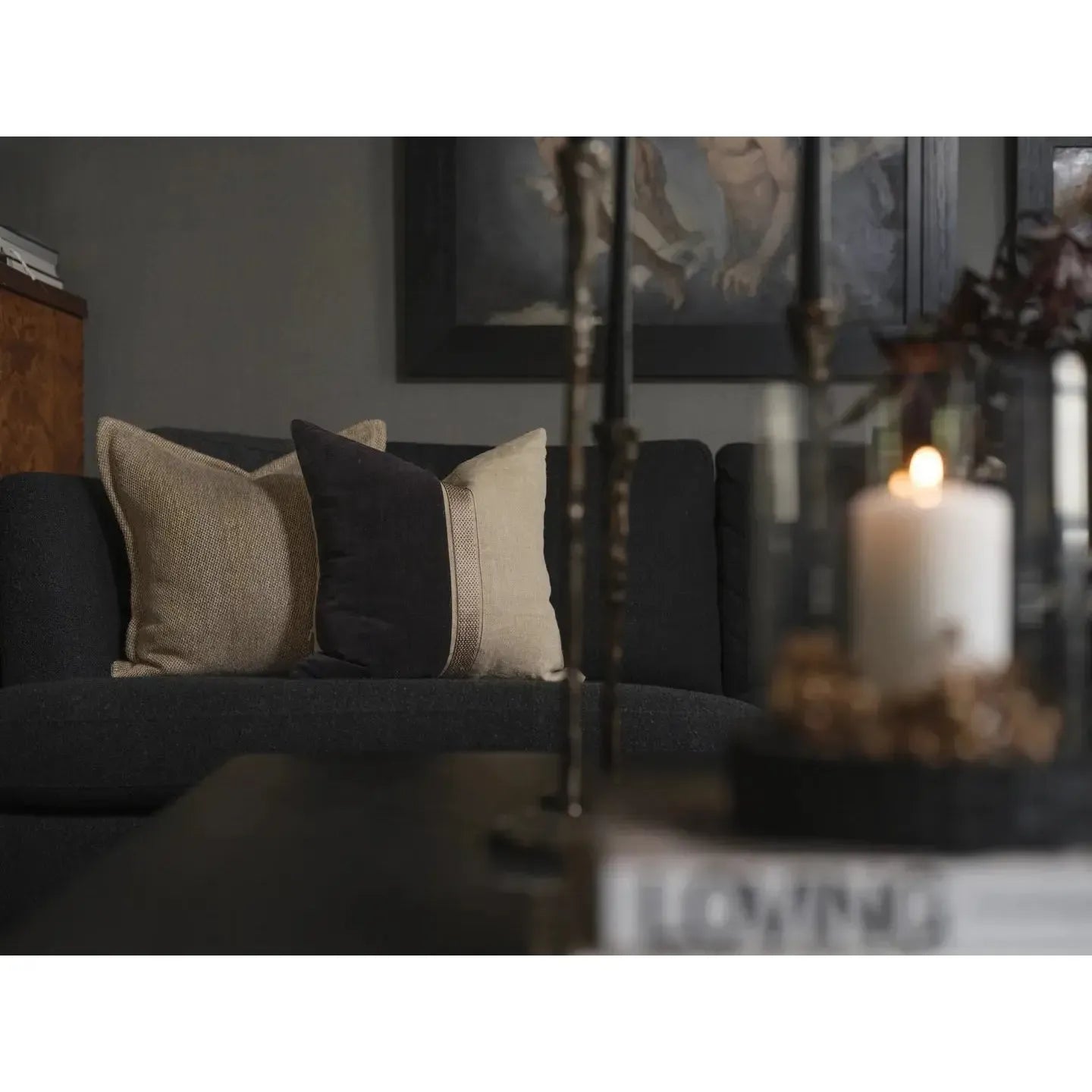 Halvor Bakke - Putetrekk - Arthur - 50x50 - sort-Putetrekk-Norvigroup-Hyttefeber