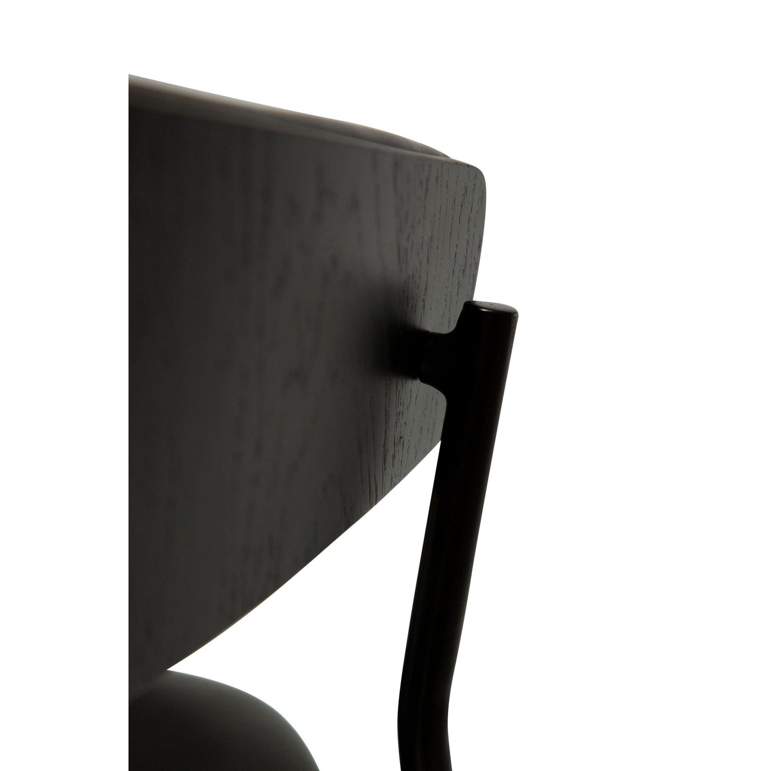 Dan-Form - Crib spisestol i finèr og kunstskinn - 2 stk-Møbler og Bord-Interio-Hyttefeber