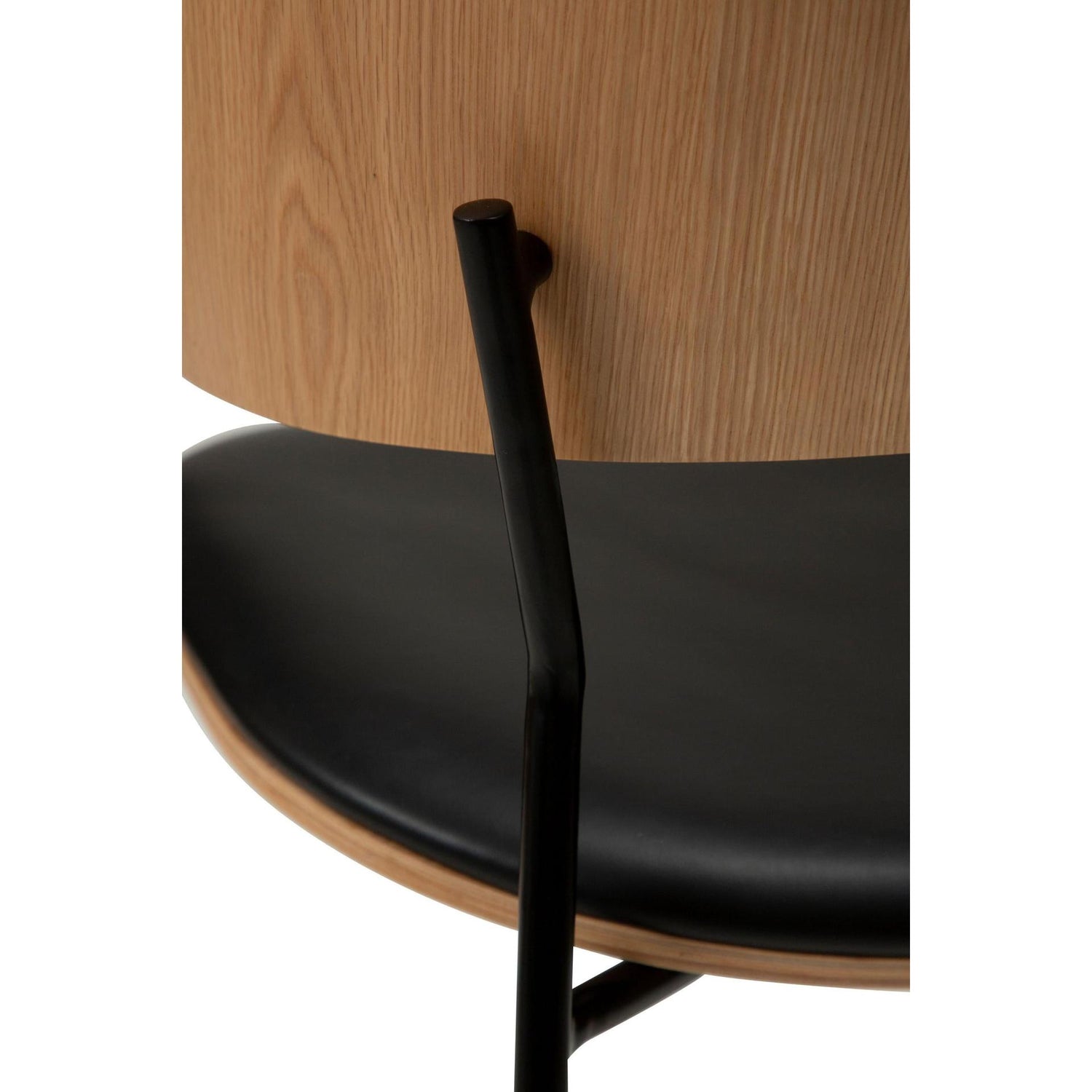 Dan-Form - Crib spisestol i finèr og kunstskinn - 2 stk-Møbler og Bord-Interio-Hyttefeber