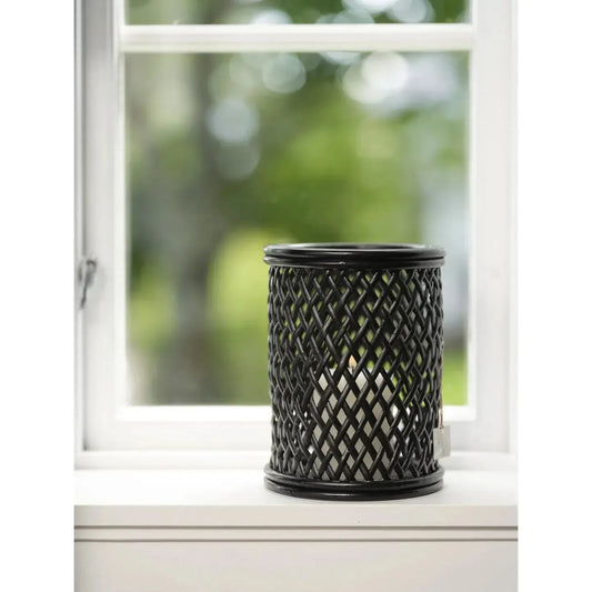 Halvor Bakke - Latina Lyslykt Rattan (Sort)-Telysholder-Norvigroup-Hyttefeber