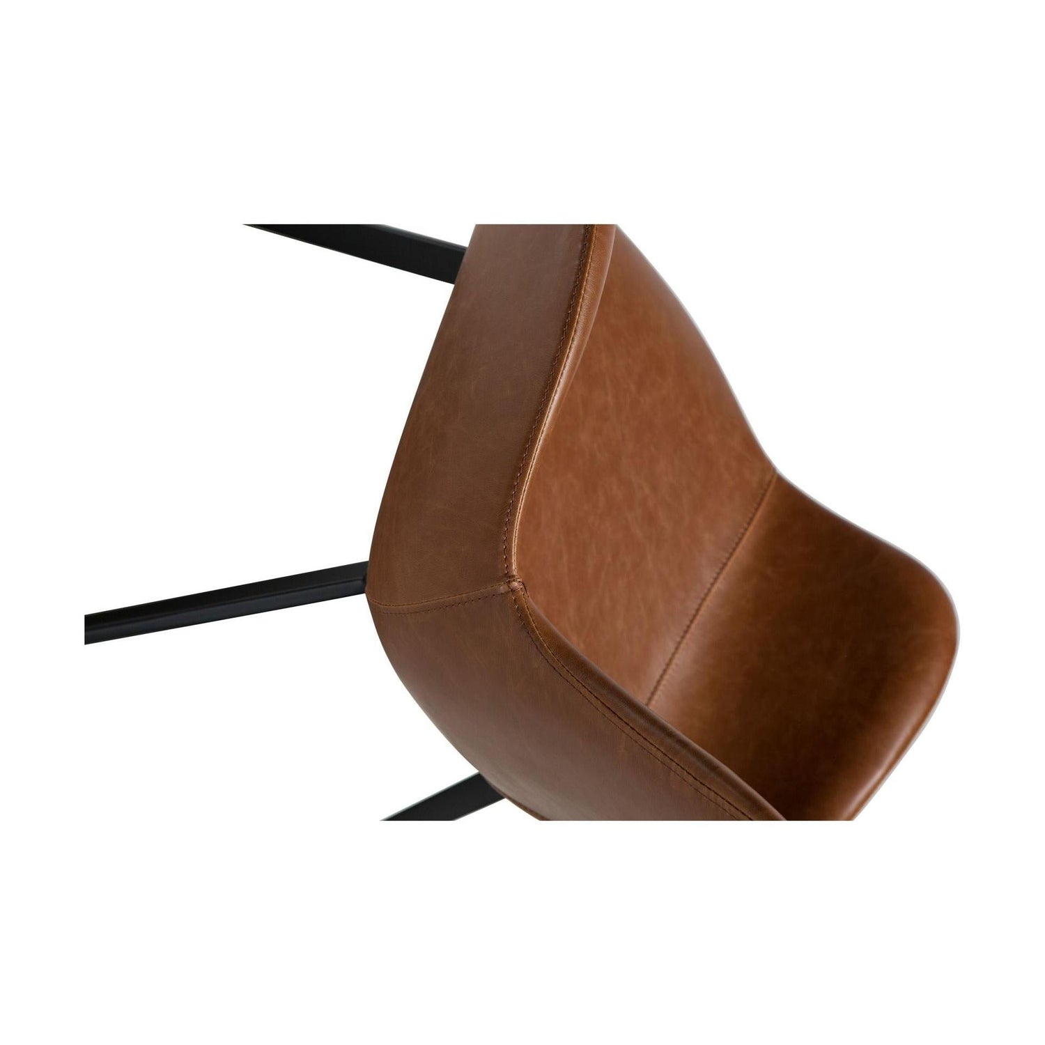 Dan-Form - Hype armstol i kunstskinn - 2 stk-Møbler og Bord-Interio-Hyttefeber