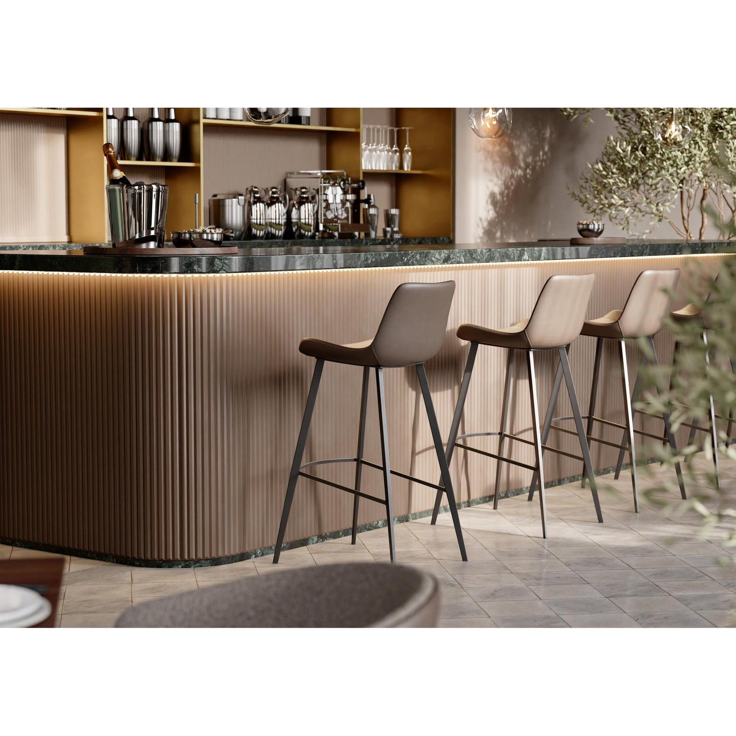 Dan-Form - Hype counterstol/barstol i kunstskinn - 2 stk-Møbler og Bord-Interio-Hyttefeber