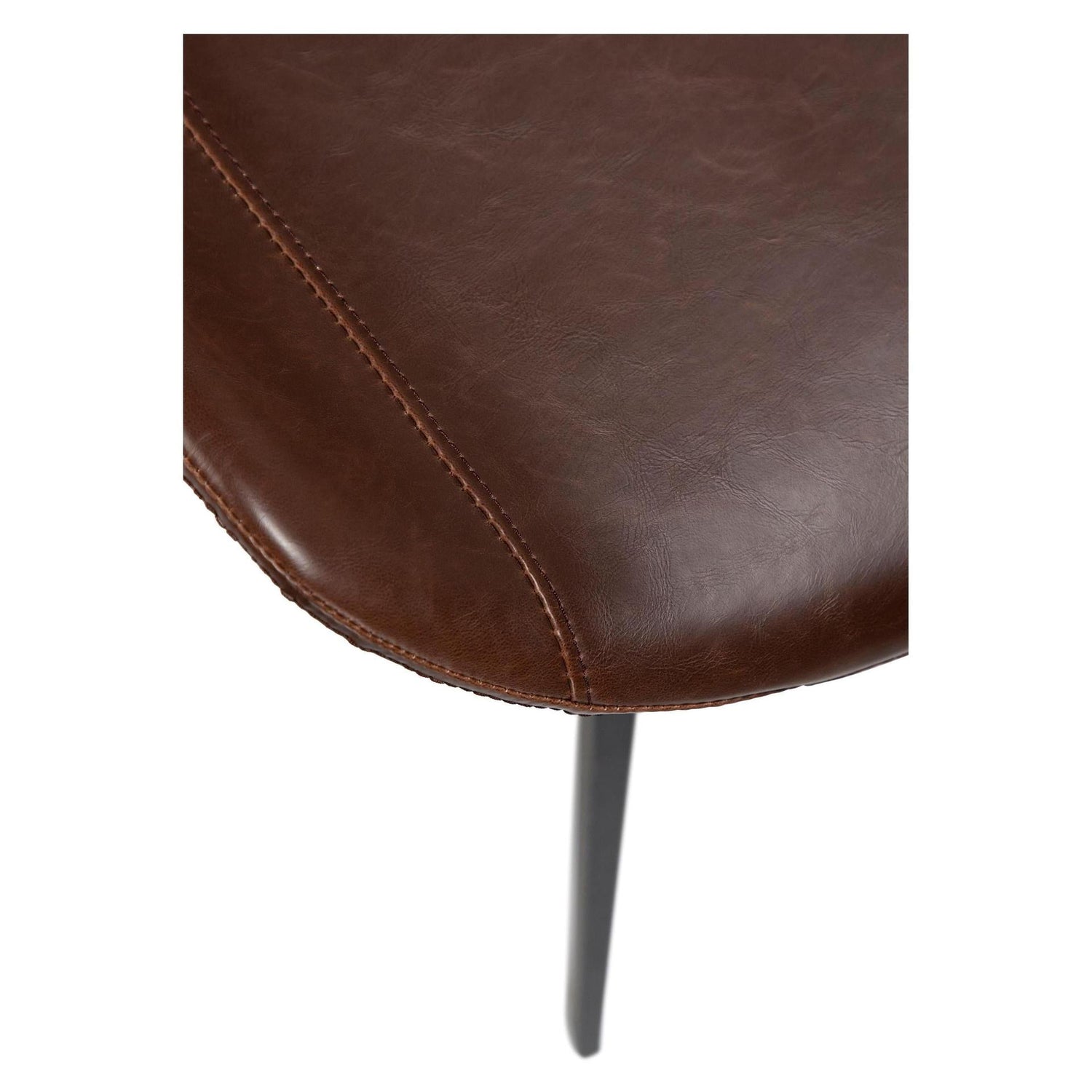 Dan-Form - Hype spisestol i kunstskinn - 2 stk-Møbler og Bord-Interio-Hyttefeber