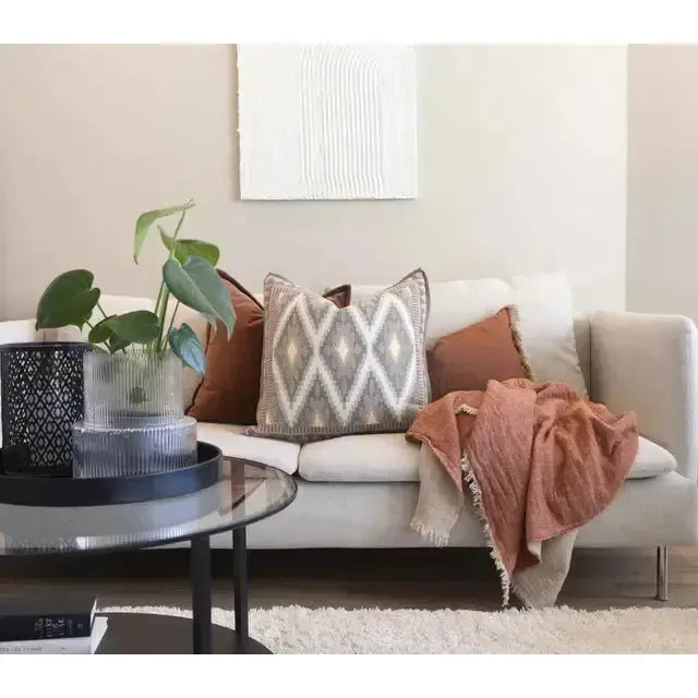 Putetrekk - Rebell Leone - Kelim-inspirert - 50x50-Putetrekk-NorviGroup-Hyttefeber