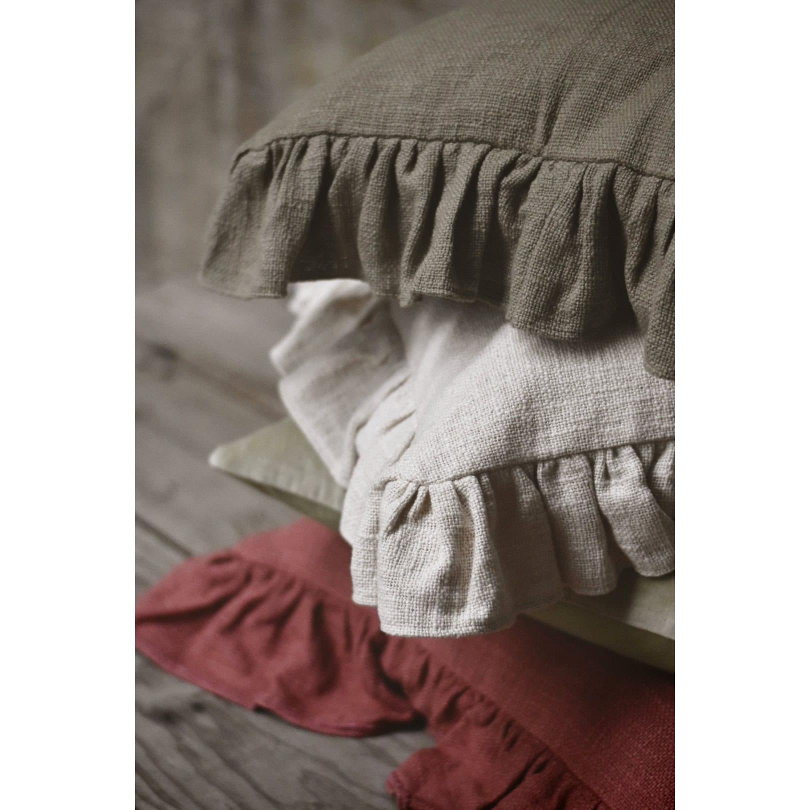 Putetrekk med kappe - 50x50 Cm - dempet grønn-Putetrekk-Trend Design-Hyttefeber