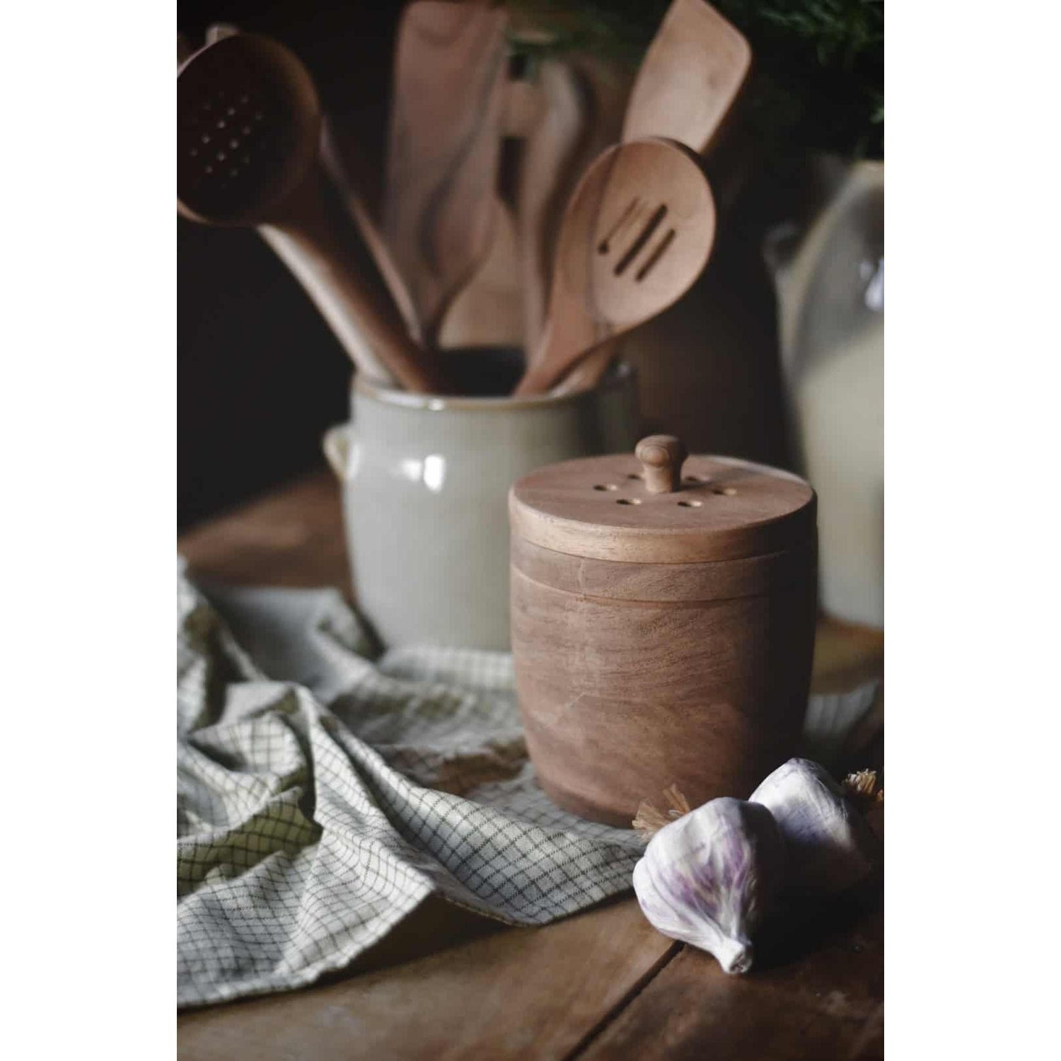 Hvitøkskrukke med lokk - akasietre - 12x15 cm-Trend Design-Hyttefeber