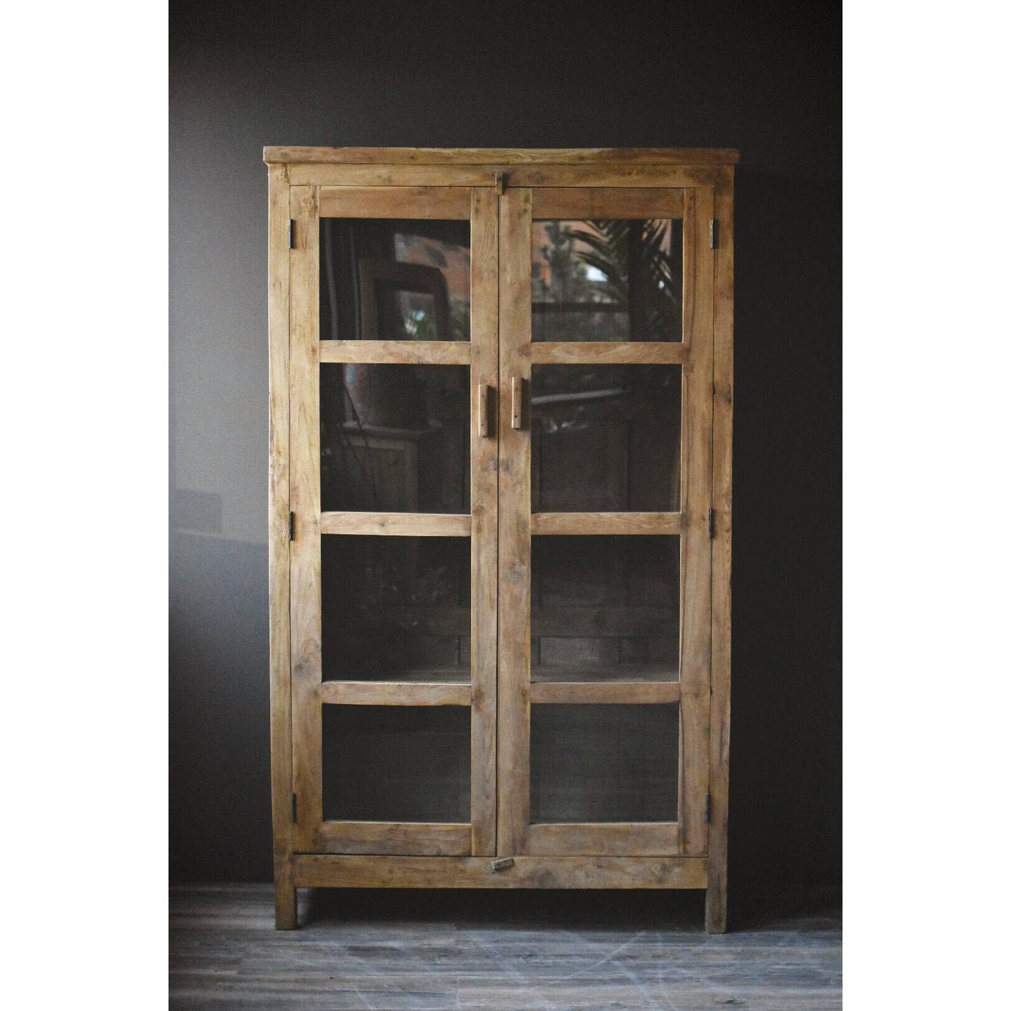 Vintage skap med glassdører - 109x47x182cm-Møbler og Bord-Trend Design-Hyttefeber