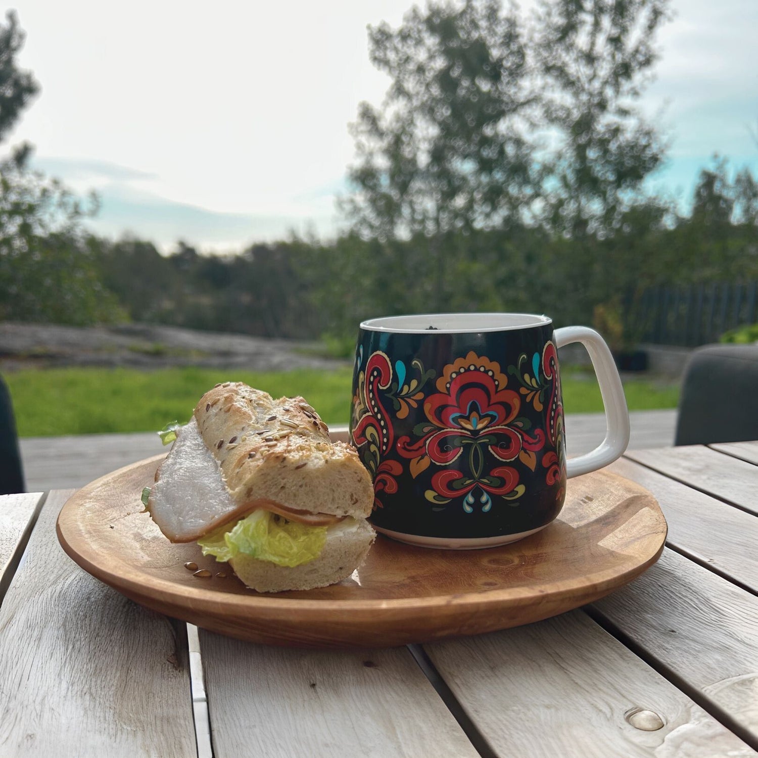 Hyggestund Telemark - Pakke med bunadskopp i gaveeske og tretallerken-Hyttefeber-Hyttefeber