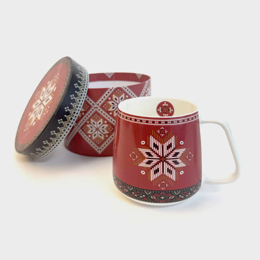 Bunadskopp og gaveeske - Hardangerbunad - 400 ml-Kopp-Norwegian Roots-Hyttefeber